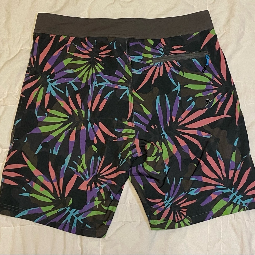 Maui and Sons Board Shorts Men’s Size 32 Tropical Palm / Neon Print Surf Trunks - Picture 7 of 9